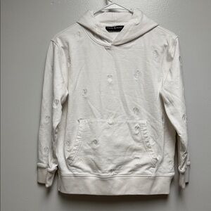 Psycho Bunny woman’s White Embroidered Bunny Logo Hoodie